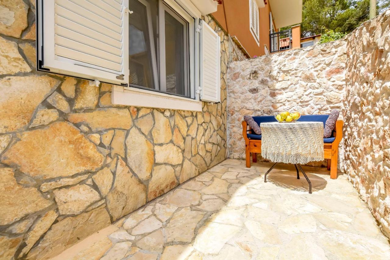 Apartments Ive I Maja Razanj Exterior photo